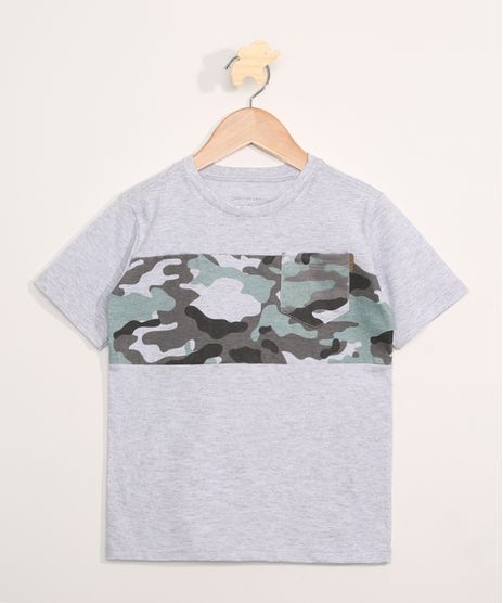 Camiseta-Infantil-Manga-Curta-com-Recorte-Camuflado-e-Bolso-Cinza-Mescla-Claro-9970803-Cinza_Mescla_Claro_1