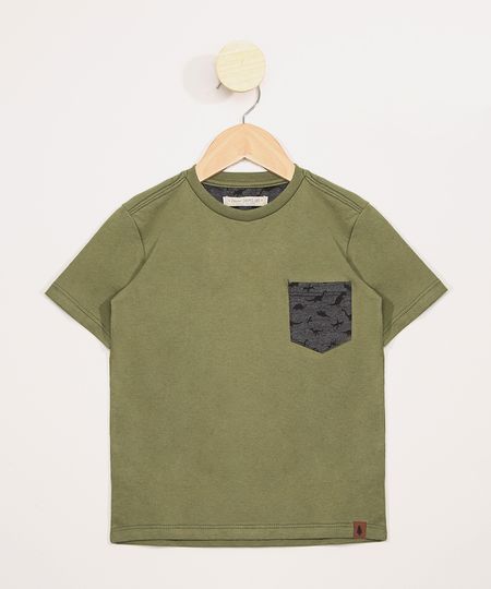 Camiseta-Infantil-Manga-Curta-com-Bolso-Estampado-de-Dinossauro-Verde-Militar-9980376-Verde_Militar_1 Camiseta-Infantil-Manga-Curta-com-Bolso-Estampado-de-Dinossauro-Verde-Militar-9980376-Verde_Militar_1