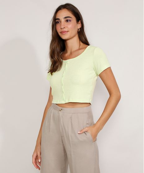Blusa-Feminina-Manga-Curta-Cropped-Basica-Canelada-com-Botoes-Decote-Redondo-Verde-Claro-9981340-Verde_Claro_1