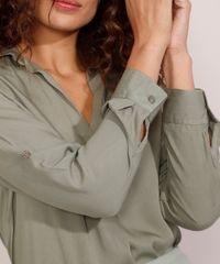 Camisa-Feminina-Manga-Longa-com-Martingale-Verde-9976446-Verde_4