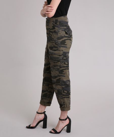 Calca-Feminina-Cintura-Alta-Mom-Pants-Cargo-Camuflado-Verde-Militar-9250599-Verde_Militar_1 Calca-Feminina-Cintura-Alta-Mom-Pants-Cargo-Camuflado-Verde-Militar-9250599-Verde_Militar_1