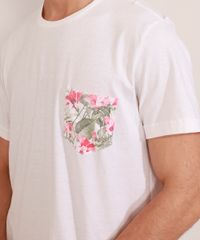 Camiseta-Masculina-Manga-Curta-com-Bolso-Estampado-de-Folhagem-Gola-Careca-Branca-9981274-Branco_2