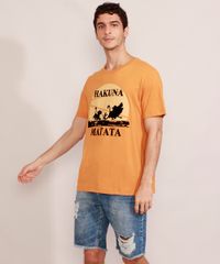 Camiseta-Masculina-Manga-Curta-O-Rei-Leao--Hakuna-Matata--Flocada-Gola-Careca-Mostarda-9982838-Mostarda_3