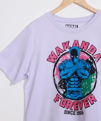 Camiseta-Plus-Size-Feminina-Manga-Curta-Pantera-Negra-Decote-Redondo-Lilas-9982640-Lilas_4