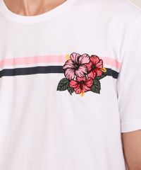 Camiseta-Masculina-Manga-Curta-com-Bordado-Floral-e-Listras-Gola-Careca-Branca-9984824-Branco_2