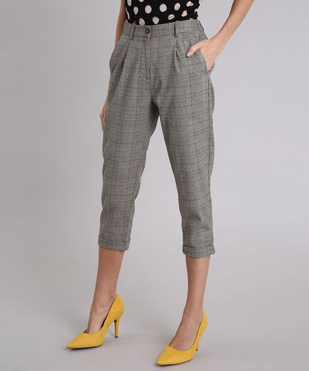 Calca-Feminina-Cropped-Xadrez-com-Barra-Dobrada-Kaki-9037091-Kaki_1 Calca-Feminina-Cropped-Xadrez-com-Barra-Dobrada-Kaki-9037091-Kaki_1