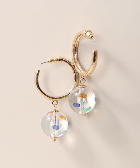Brinco-Feminino-com-Pingente-de-Esfera-em-Acrilico-Dourado-9976808-Dourado_1