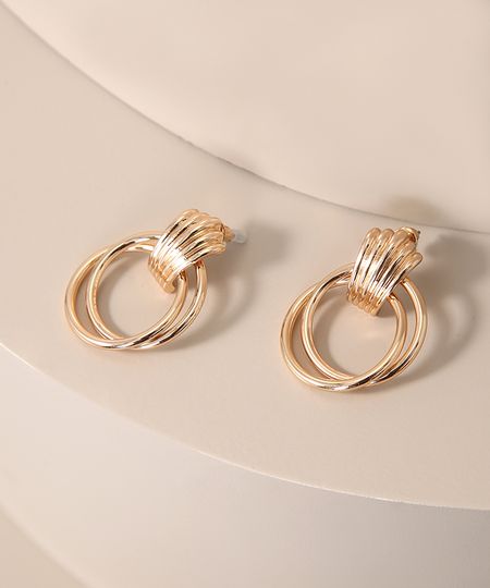 Brinco-Feminino-com-Aros-Duplos-Dourado-9976825-Dourado_1 Brinco-Feminino-com-Aros-Duplos-Dourado-9976825-Dourado_1