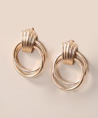 Brinco-Feminino-com-Aros-Duplos-Dourado-9976825-Dourado_2