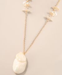 Colar-Feminino-Longo-com-Perolas-Dourado-9976831-Dourado_3