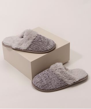 Pantufa-Feminina-com-Pelo-Cinza-Mescla-9974680-Cinza_Mescla_1