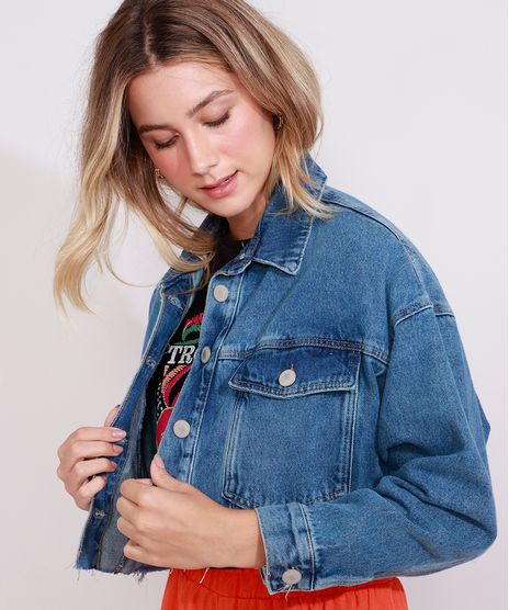 Jaqueta-Jeans-Feminina-Marmorizada-Cropped-Ampla-com-Bolsos-Azul-Escuro-9978884-Azul_Escuro_1