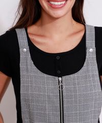Salopete-Feminina-Estampada-Xadrez-com-Bolsos-e-Ziper-de-Argola-Preta-9971992-Preto_4