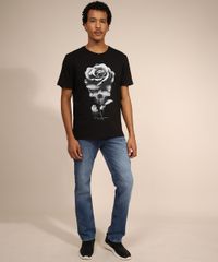 Camiseta-Masculina-Manga-Curta-Caveira-com-Rosa-Gola-Careca-Preta-9981620-Preto_3