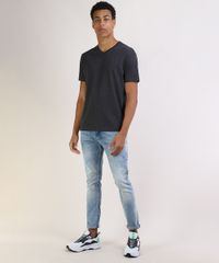 Camiseta-Masculina-Basica-Manga-Curta-Gola-V-Cinza-Mescla-Escuro-9597169-Cinza_Mescla_Escuro_3