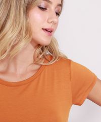 Blusa-Feminina-Basica-com-Botoes-Manga-Curta-Decote-Redondo-Mostarda-9717261-Mostarda_4