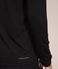 Camiseta-Esportiva-Ace-Manga-Longa-Gola-Careca-com-Protecao-UV50--Preta-8285743-Preto_5