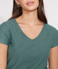 Camiseta-Flame-de-Algodao-Basica-Manga-Curta-Decote-V-Verde-Militar-8525926-Verde_Militar_1_5