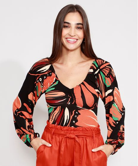 Blusa-Estampada-de-Borboletas-Manga-Bufante-Decote-V-Preta-9983243-Preto_1