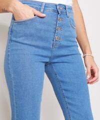 Calca-Super-Flare-Jeans-com-Botoes-Cintura-Super-Alta-Azul-Medio-9989088-Azul_Medio_4