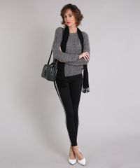 Sueter-Feminino-em-Trico-Felpudo-com-Lurex-Manga-Longa-Decote-Redondo-Cinza-8834894-Cinza_3