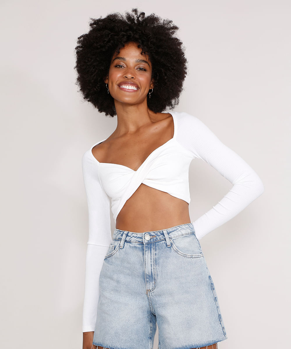 Blusa Cropped Canelada com Torcido Manga Longa Decote V Off White