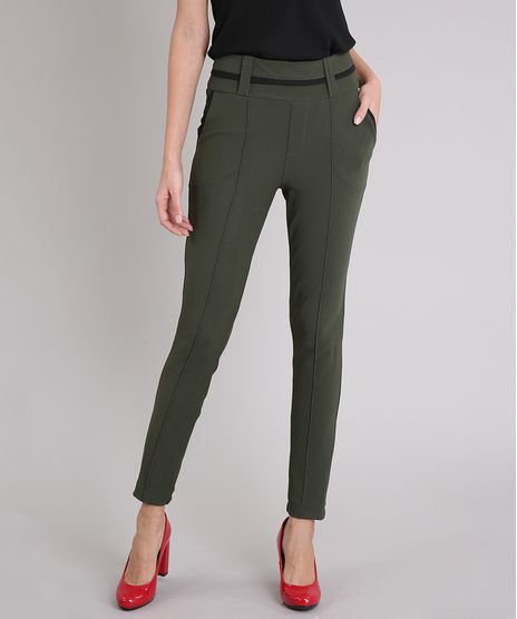 Calca-Feminina-Skinny-com-Vivo-e-Bolsos-Verde-Militar-9034293-Verde_Militar_1