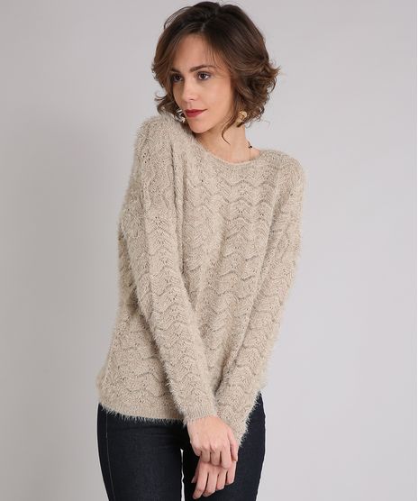Sueter-Feminino-em-Trico-Felpudo-com-Lurex-Manga-Longa-Decote-Redondo-Bege-8834894-Bege_1