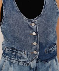 Colete-Cropped-Jeans-Marmorizado-com-Fivela-Decote-Redondo-Azul-Medio-9985785-Azul_Medio_6