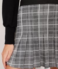 Saia-Evase-Estampada-Xadrez-com-Pregas-e-Cos-Contrastante-Curta-Cinza-9984044-Cinza_4