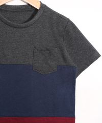 Camiseta-Infantil-com-Recorte-e-Bolso-Manga-Curta-Gola-Careca-Vinho-9977247-Vinho_3
