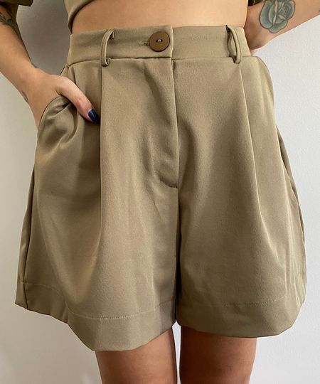 Bermuda-Feminina-Mindset-Cintura-Alta-Alfaiataria-com-Bolsos-Kaki-9990260-Kaki_1