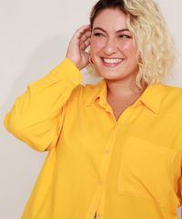 Camisa-de-Viscose-Plus-Size-com-Bolso-Manga-Longa-Mindset-Amarela-9991494-Amarelo_4
