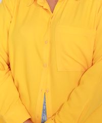 Camisa-de-Viscose-Plus-Size-com-Bolso-Manga-Longa-Mindset-Amarela-9991494-Amarelo_5