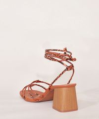 Sandalia-Feminina-Oneself-Estampada-Animal-Print-Cobra-Salto-Medio-em-Madeira-Caramelo-9985998-Caramelo_5