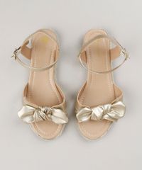 Sandalia-Infantil-Metalizada-com-Laco-Dourada-9204649-Dourado_4