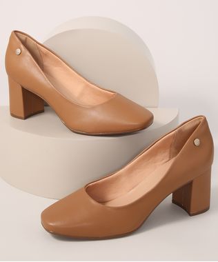 Scarpin-Feminino-Bico-Redondo-Salto-Medio-Grosso-Via-Uno-Caramelo-9990758-Caramelo_1