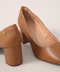 Scarpin-Feminino-Bico-Redondo-Salto-Medio-Grosso-Via-Uno-Caramelo-9990758-Caramelo_3