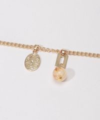 Pulseira-com-Pingente-de-Medalha-e-Pedra-Dourada-9986844-Dourado_5