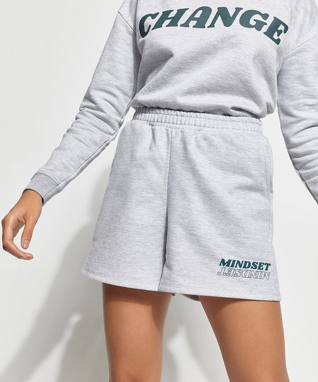 Short-de-Moletom-com-Bolsos-Mindset-Cinza-Mescla-9993018-Cinza_Mescla_1 Short-de-Moletom-com-Bolsos-Mindset-Cinza-Mescla-9993018-Cinza_Mescla_1