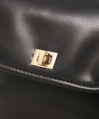 Bolsa-Transversal-Pequena-Preta-9979547-Preto_4