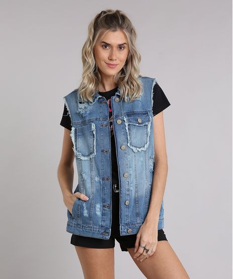 Colete-Jeans-Feminino-Oversized-Destroyed-com-Cava-Desfiada-Azul-Medio-8833838-Azul_Medio_1