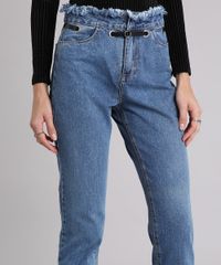 Calca-Jeans-Feminina-Mom-Pants-com-Ilhos-e-Cos-Desfiado-com-Cinto-Azul-Medio-9010647-Azul_Medio_4