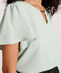 Blusa-com-Aviamento-no-Decote-Manga-Curta-Ampla-Verde-Claro-9975396-Verde_Claro_5
