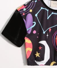 Blusa-Infantil-Estampada-Planeta-Neon-Cropped-Manga-Curta-Decote-Redondo-Preta-9988189-Preto_4
