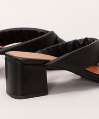 Tamanco-Feminino-com-Tiras-Cruzadas-Salto-Medio-Grosso-Preto-9992817-Preto_6