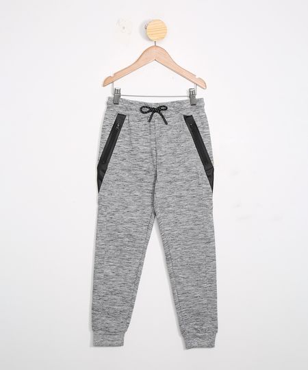 Calca-Infantil-Jogger-de-Moletom-com-Recortes-Cinza-Medio-9360681-Cinza_Medio_1 Calca-Infantil-Jogger-de-Moletom-com-Recortes-Cinza-Medio-9360681-Cinza_Medio_1