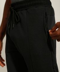 Calca-Relaxed-Jogger-de-Moletom-com-Recorte-Canelado-e-Bolsos-de-Ziper-Preta-9984860-Preto_4 Calca-Relaxed-Jogger-de-Moletom-com-Recorte-Canelado-e-Bolsos-de-Ziper-Preta-9984860-Preto_4