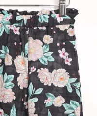 Calca-Infantil-Jogger-Estampada-Floral-com-Cordao-Preta-9987115-Preto_3