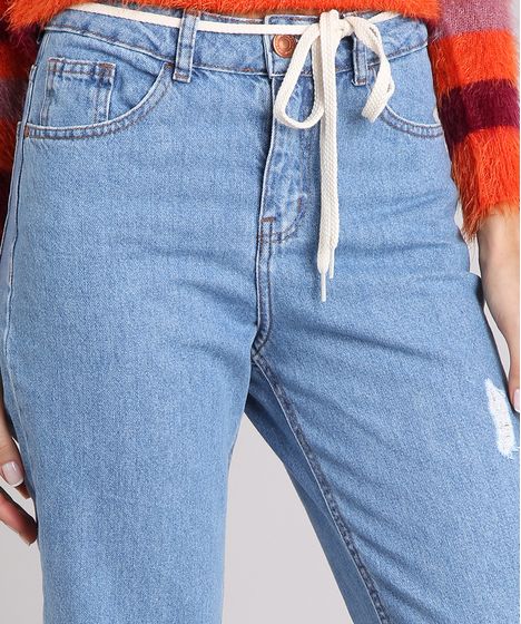 calça jeans com cadarço feminina
